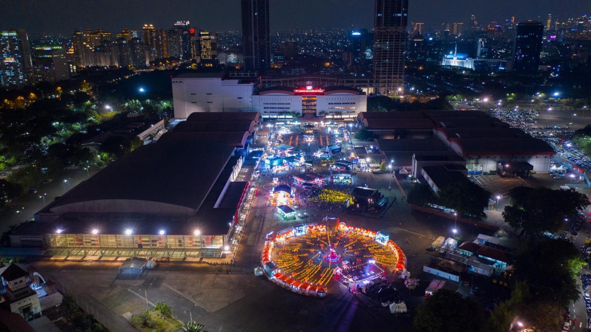 Holiday Inn Express Jakarta International Expo By Ihg Jacarta Exterior foto